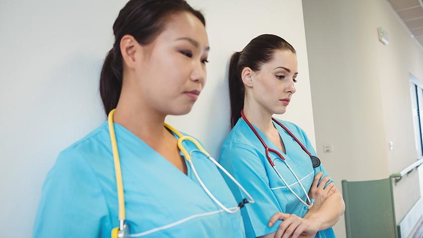 Unsafe practice: How nurses recognise and respond to unsafe practice by their peers Early warning signs of practice creeping across the safety boundary.