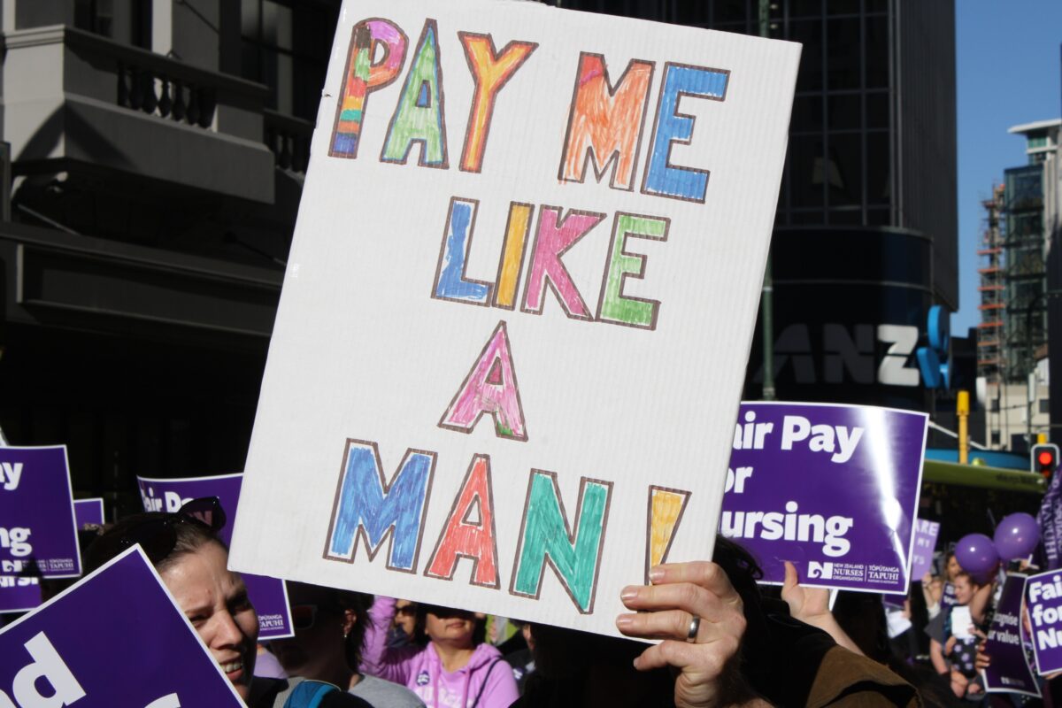 Mums and grand mums ‘working for free’ to face another tough Christmas