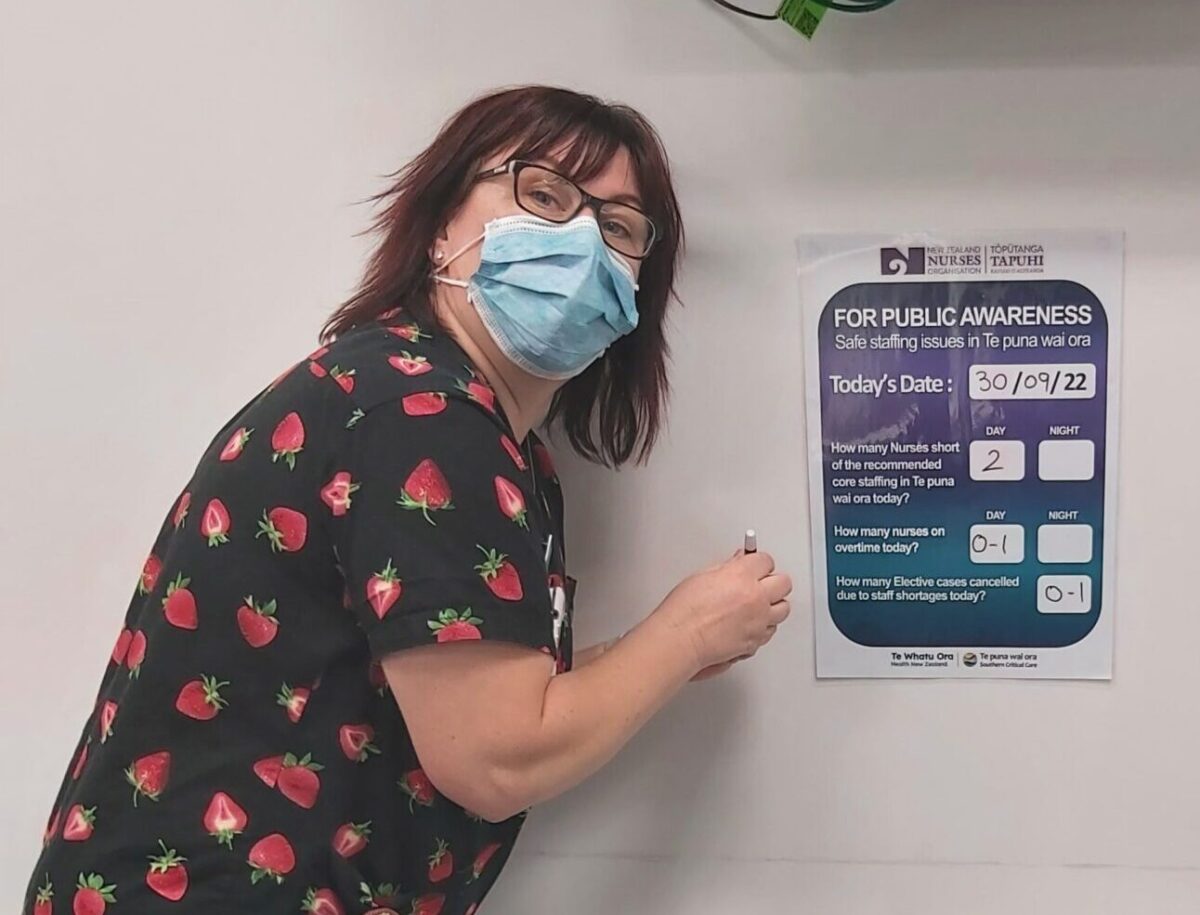 Dunedin nurse takes short-staffing into her own hands with home-made poster
