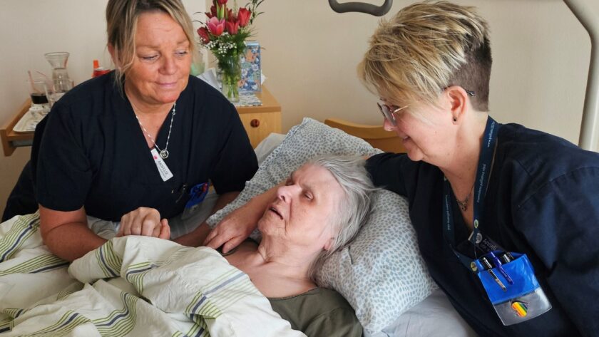 Former NZ mental health nurse finds peace working at holistic Swedish hospice Nurse Annalie Gannaway explains why the hospice she works in is not a sad place.