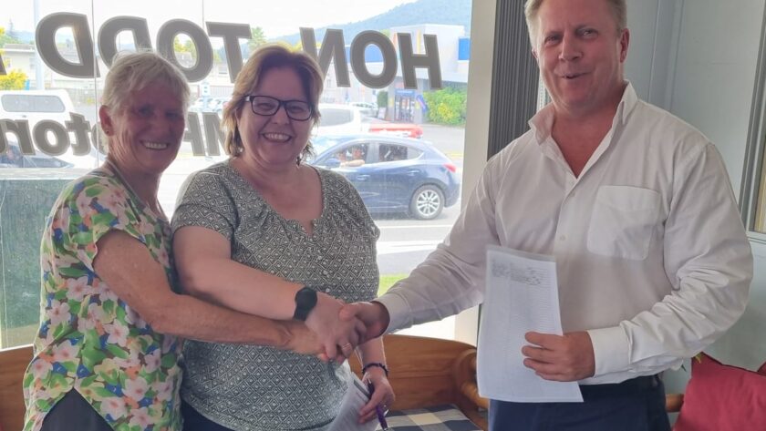 Rotorua nurses raise violence, safety concerns with local MP Nurses in Rotorua this month raised concerns about violence and aggression and unsafe staffing with their long-time local MP Todd McClay.