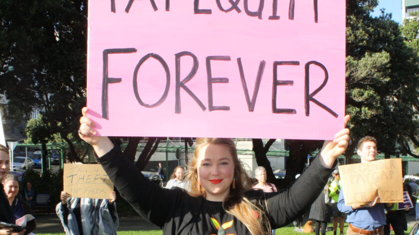 ‘Rage, rage, rage’ drives mass turnout to Budget 2025 pay equity protest They came in their hundreds, wearing bright lipstick. They chanted. They sang. And hundreds of people loudly supported four alternative pledges ahead of the National-led Government's Budget 2025.