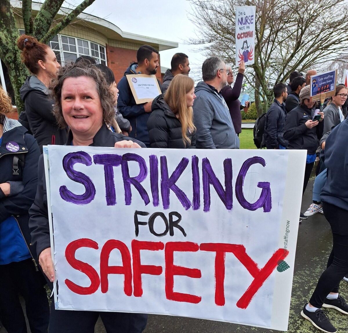 Corrections nurses, health-care assistants vote for October strike amid staff safety fears
