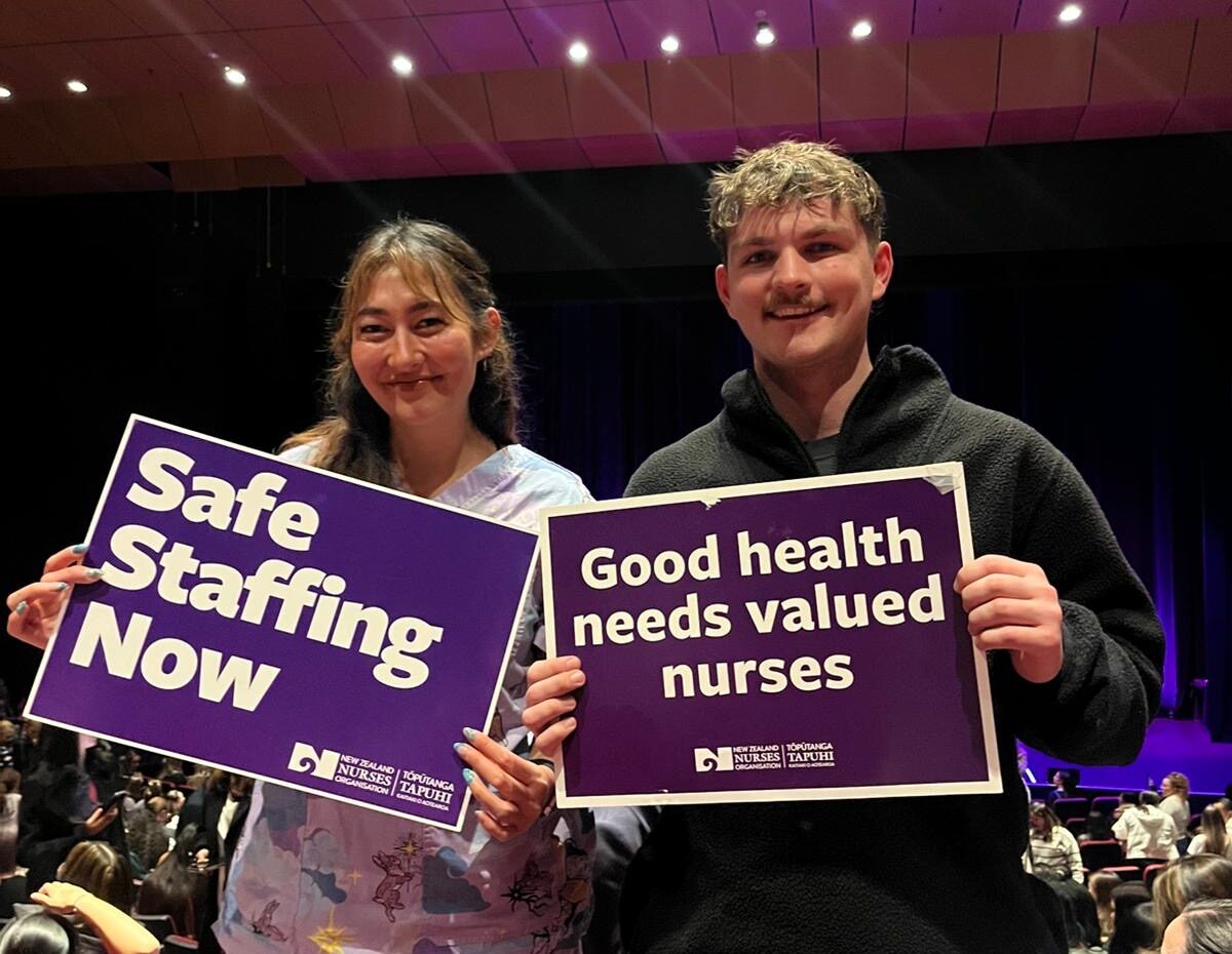 Nurse John spins real-life short-staffing trauma into comedy gold, say Auckland fans