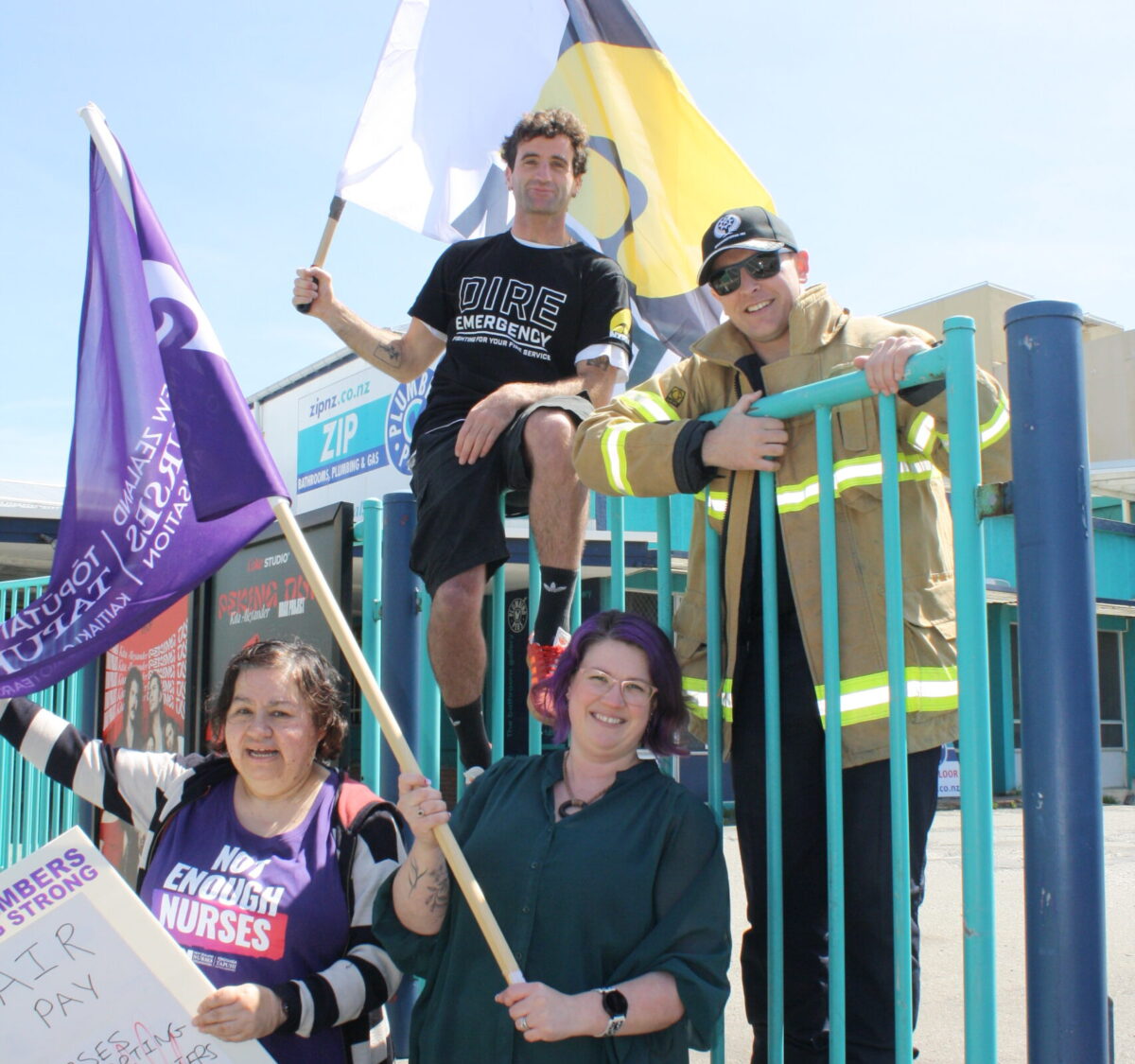 Nurses share pain, hope with firefighters as they turn out across the country