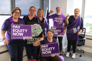 NZNO Te Whatu Ora bargaining team goes purple to support pay equity