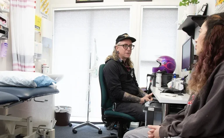 Nurse practitioners in Aotearoa: what national surveys tell us As nurse practitioners celebrate their 25 year anniversary here, New Zealand's first NP suggests it's a timely moment to reflect on their contributions, how the role has grown -- and what still needs to change.