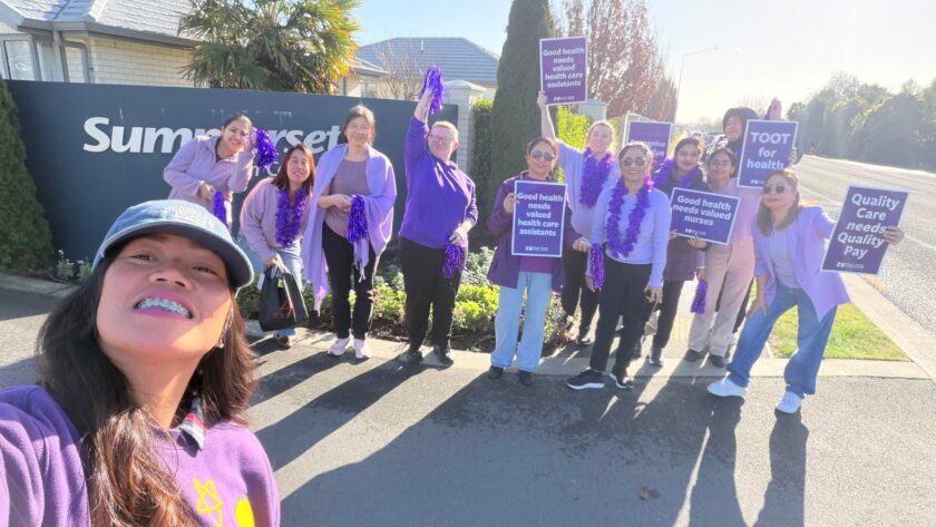 Summerset members to ponder new offer after day of action for bargaining team Making Bono proud: Summerset members gather around country for day of action.